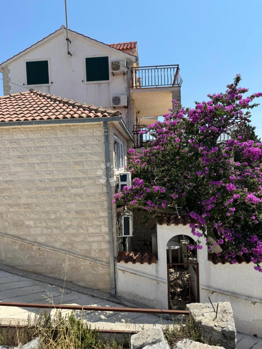 Casa Milna, 394,30m2