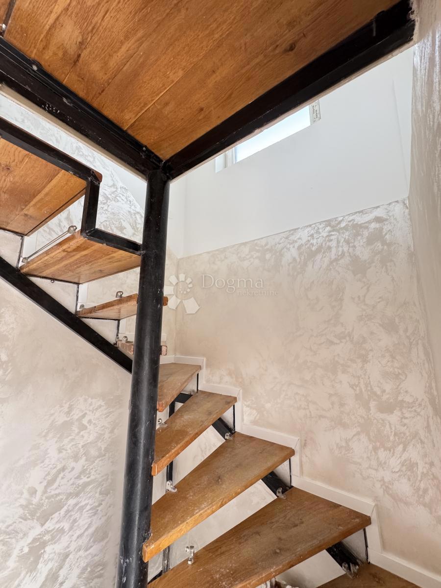 Allogio Trnovčica, Gornja Dubrava, 363m2