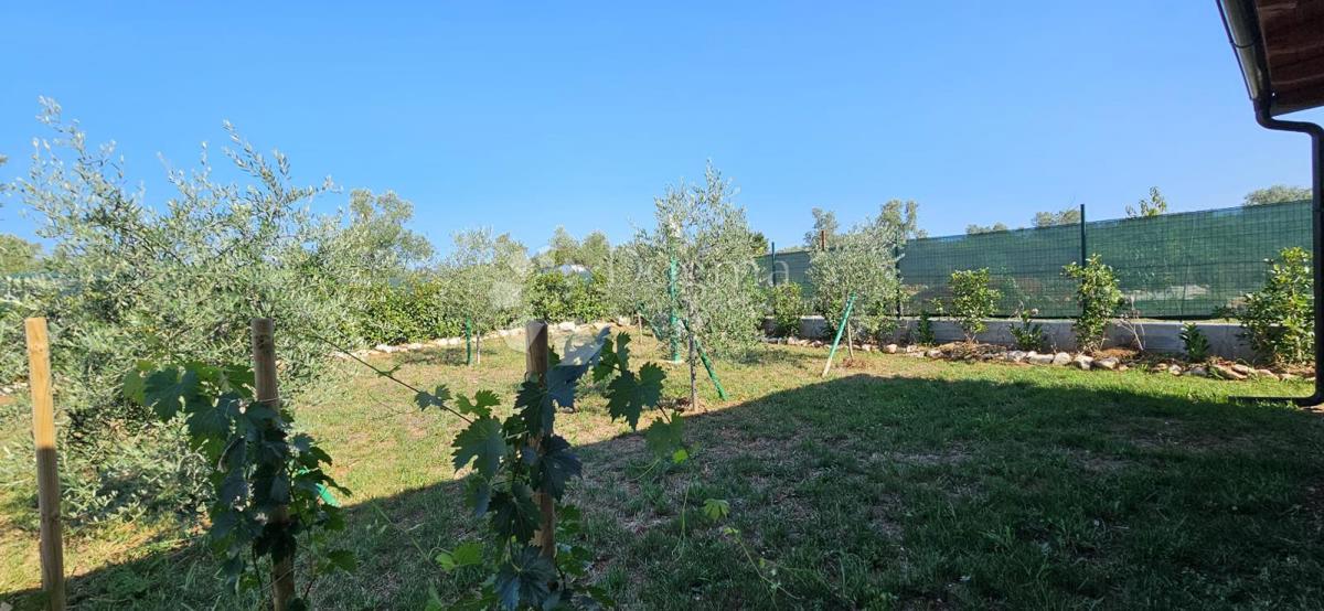 Terreno Fažana, 472m2