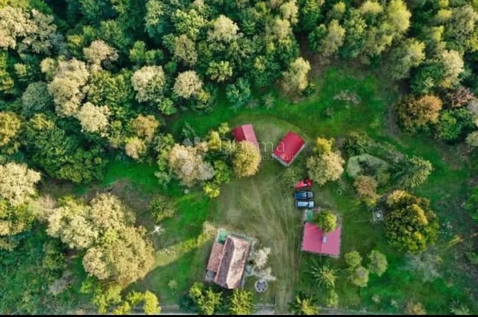 Casa Donji Hrastovac, Sunja, 144m2