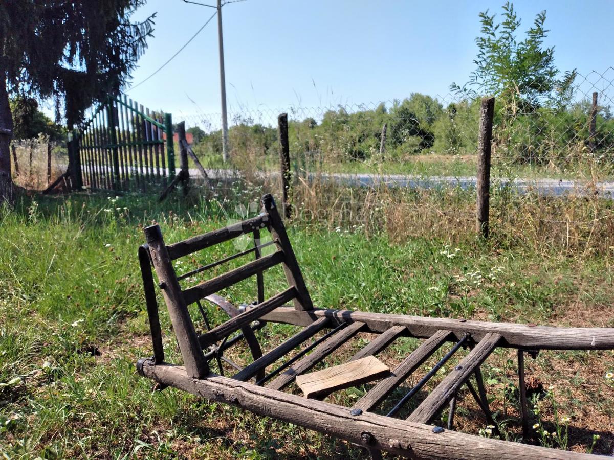 Casa Donji Hrastovac, Sunja, 144m2