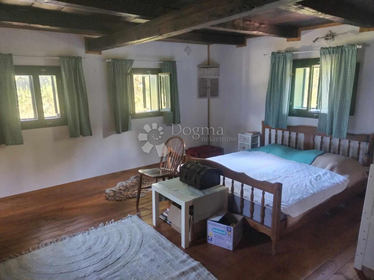 Casa Donji Hrastovac, Sunja, 144m2