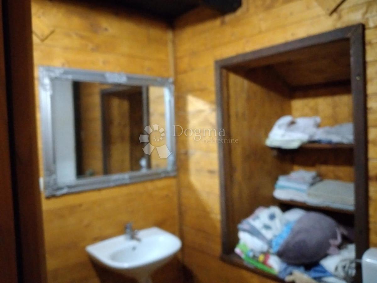 Casa Donji Hrastovac, Sunja, 144m2