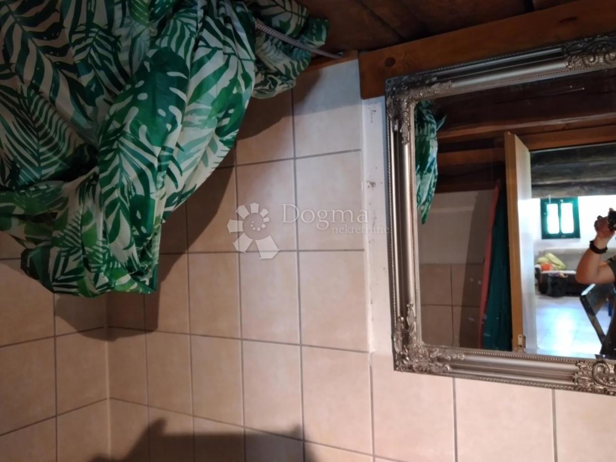 Casa Donji Hrastovac, Sunja, 144m2