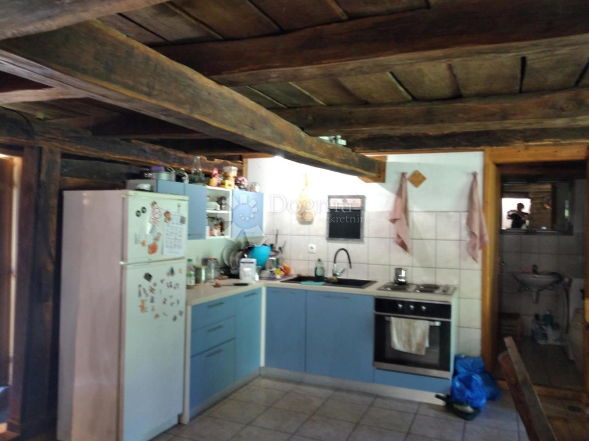 Casa Donji Hrastovac, Sunja, 144m2