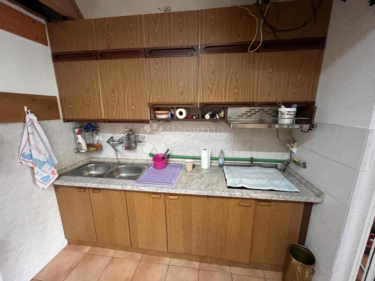 Casa Susedgrad, Podsused - Vrapče, 313m2