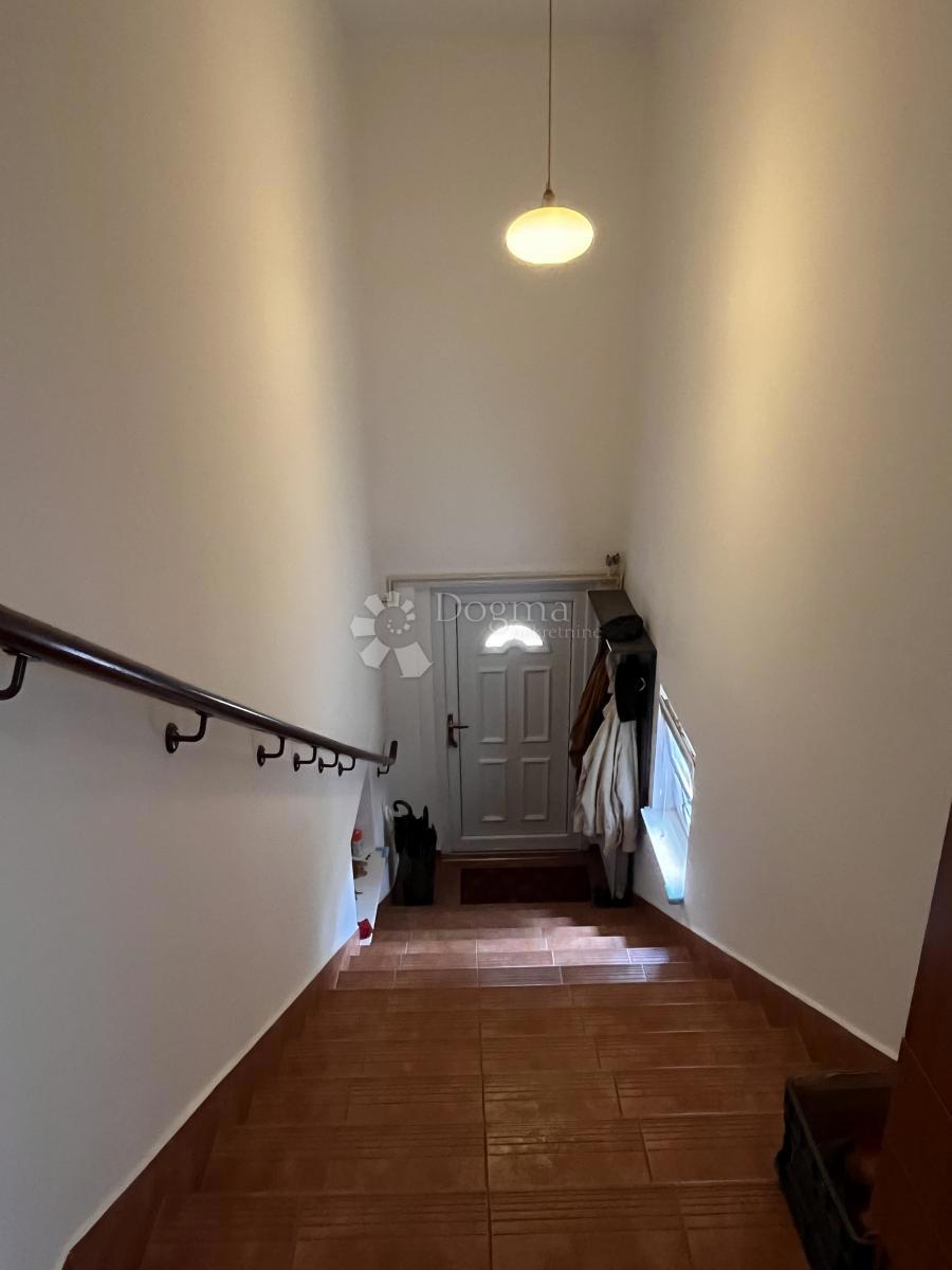 Casa Susedgrad, Podsused - Vrapče, 313m2