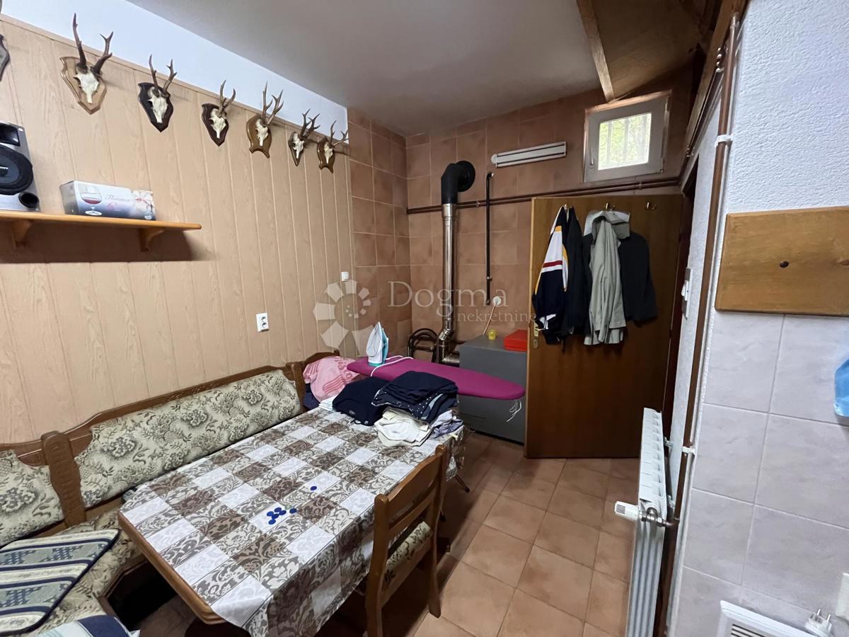 Casa Susedgrad, Podsused - Vrapče, 313m2