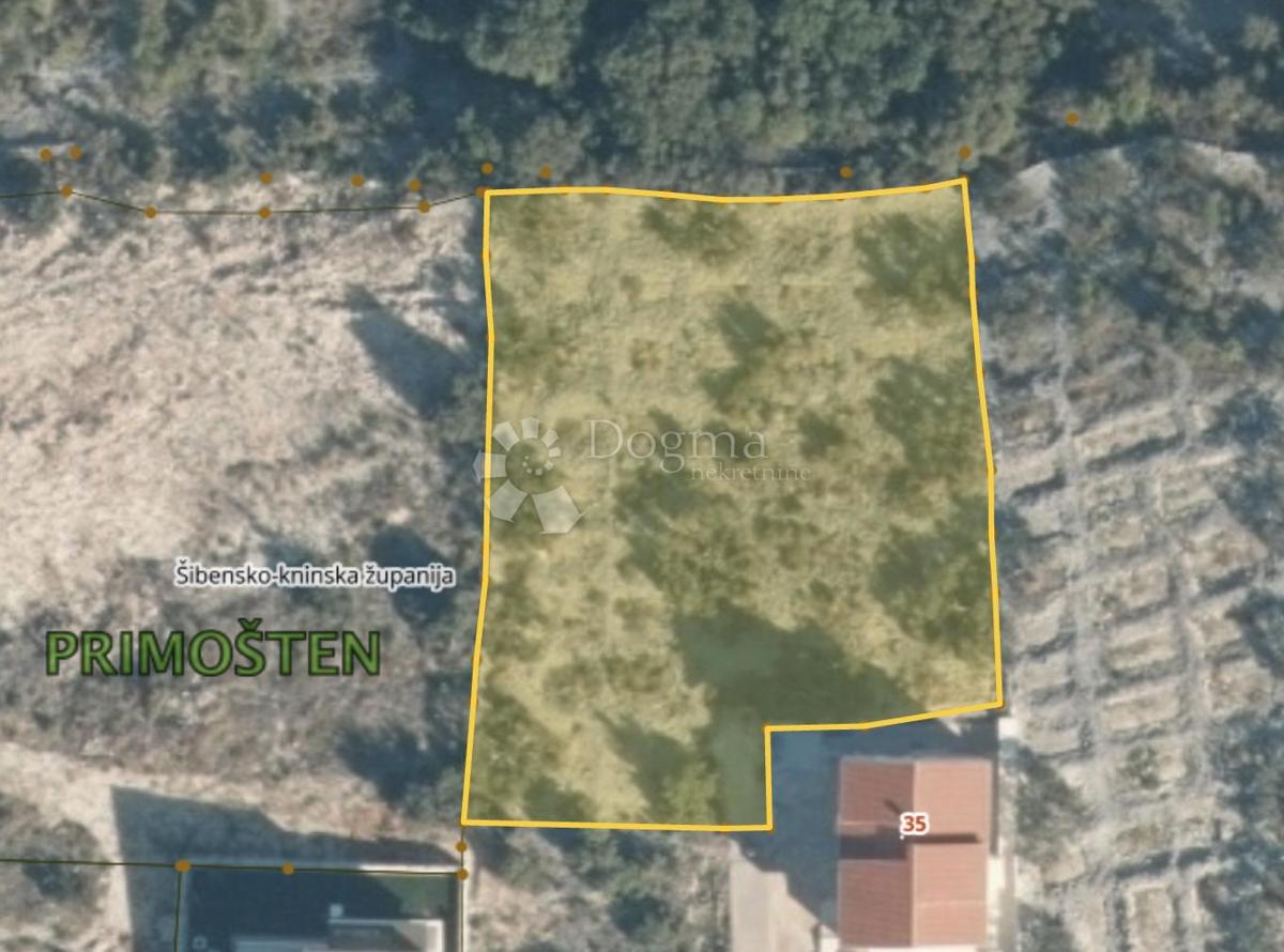 Terreno edificabile Primošten, 1.847m2
