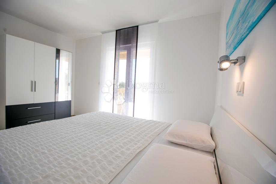 Appartamento Banjol, Rab, 51m2