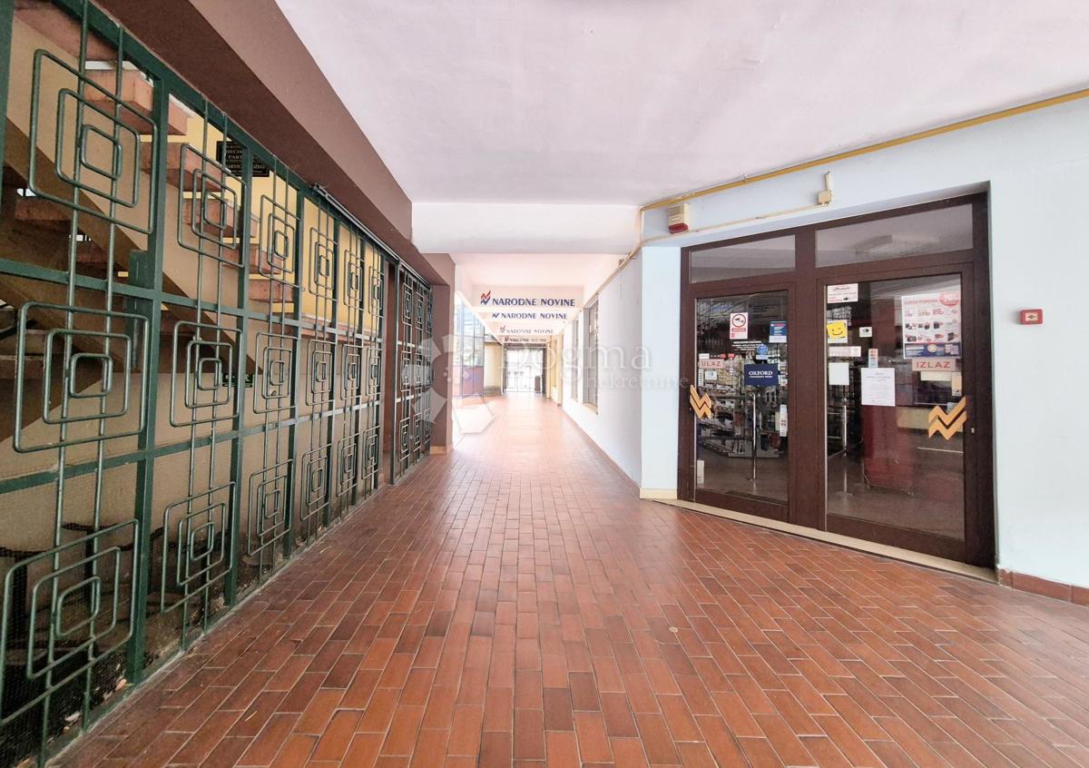 Locale commerciale Centar, Požega, 61,28m2