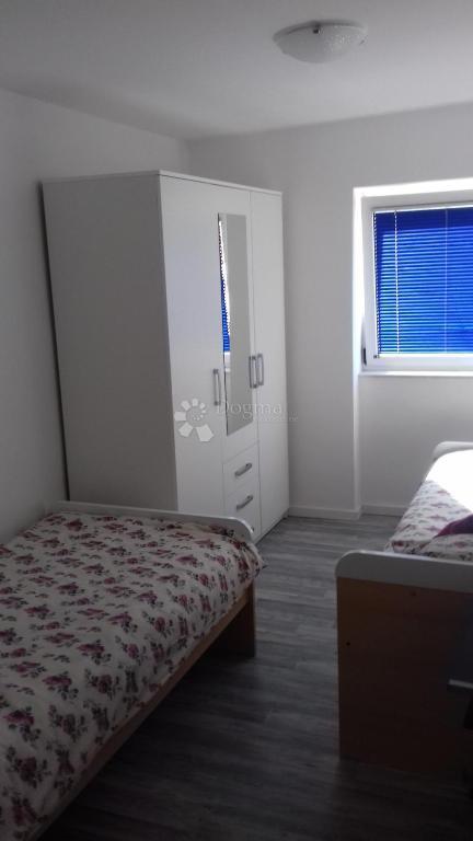 Allogio Grad, Šibenik, 116m2