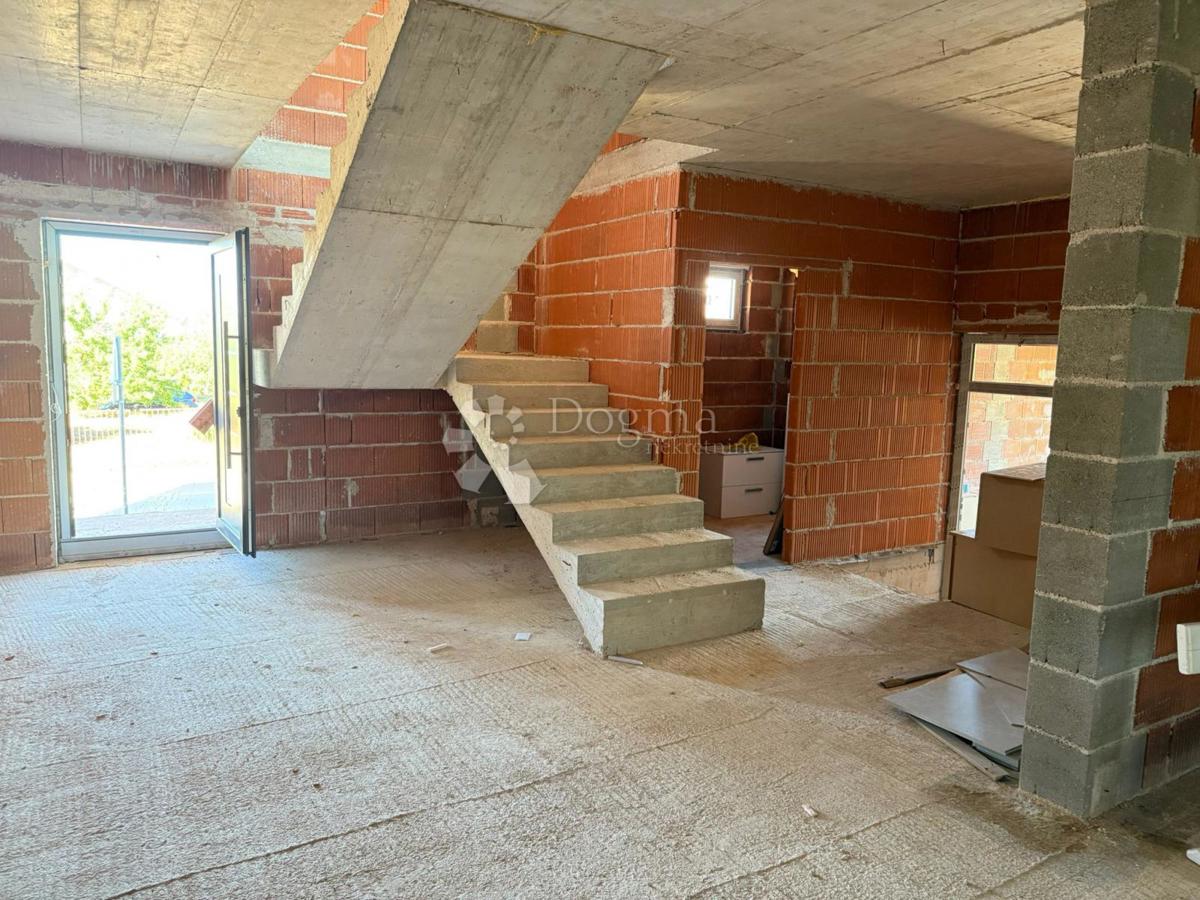 Casa Sukošan, 330m2