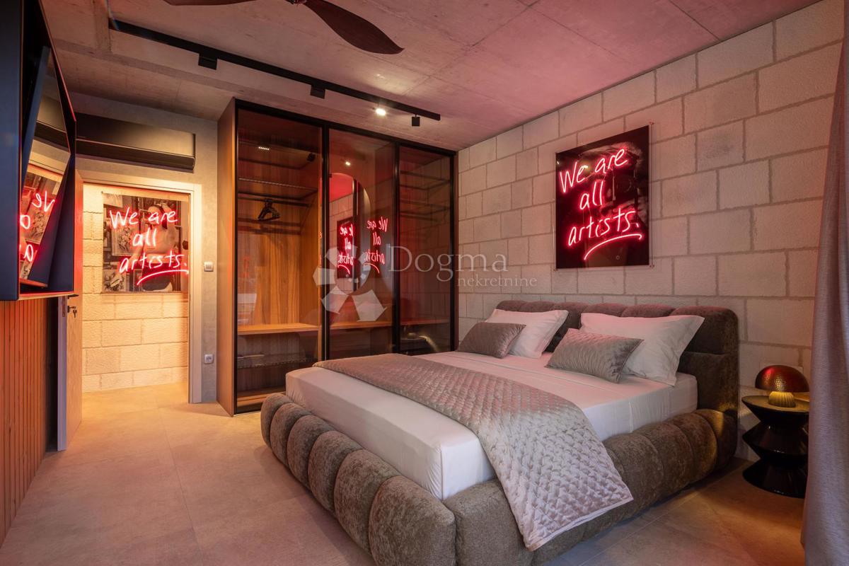 Casa Prisoje, Dicmo, 240m2