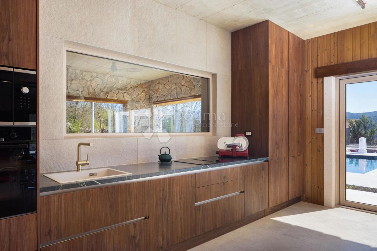 Casa Prisoje, Dicmo, 240m2