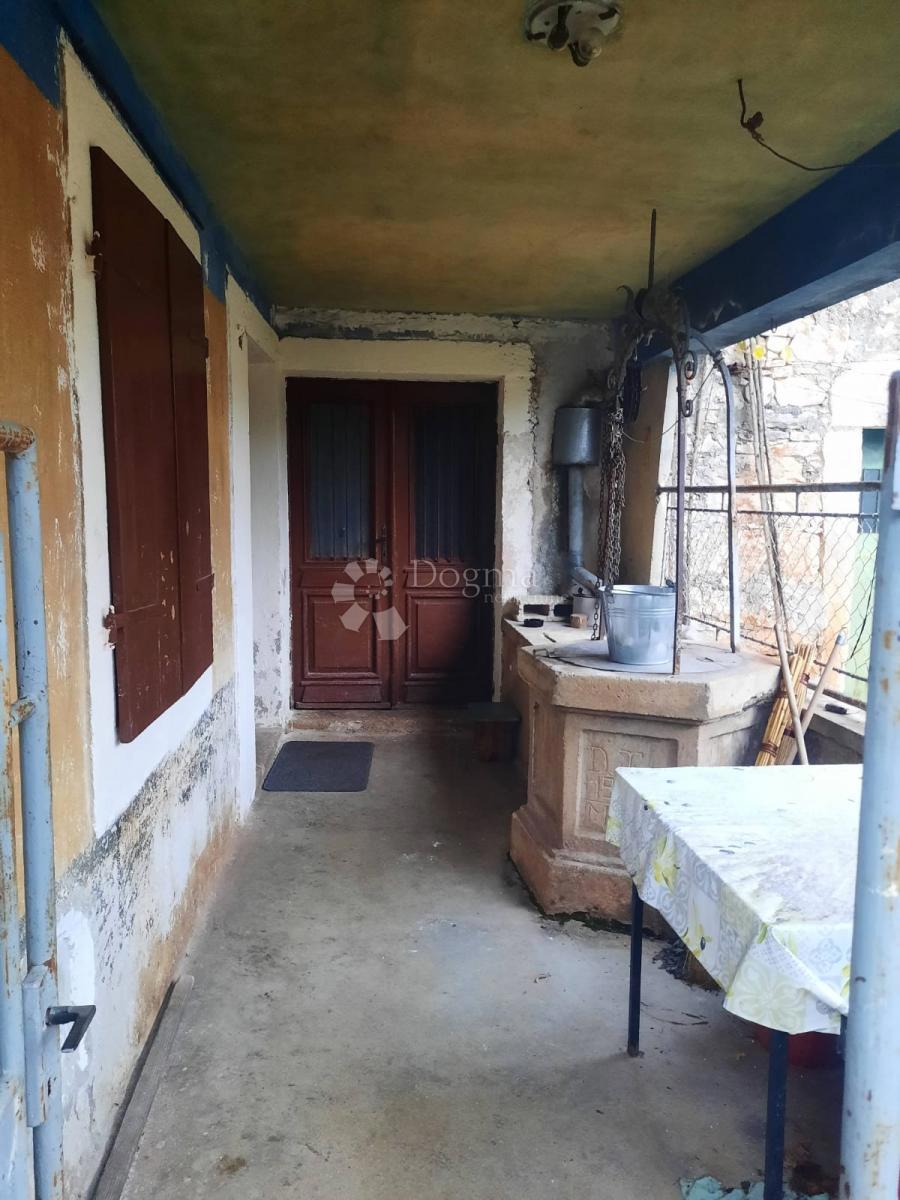 Una storia di pietra da ristrutturare!