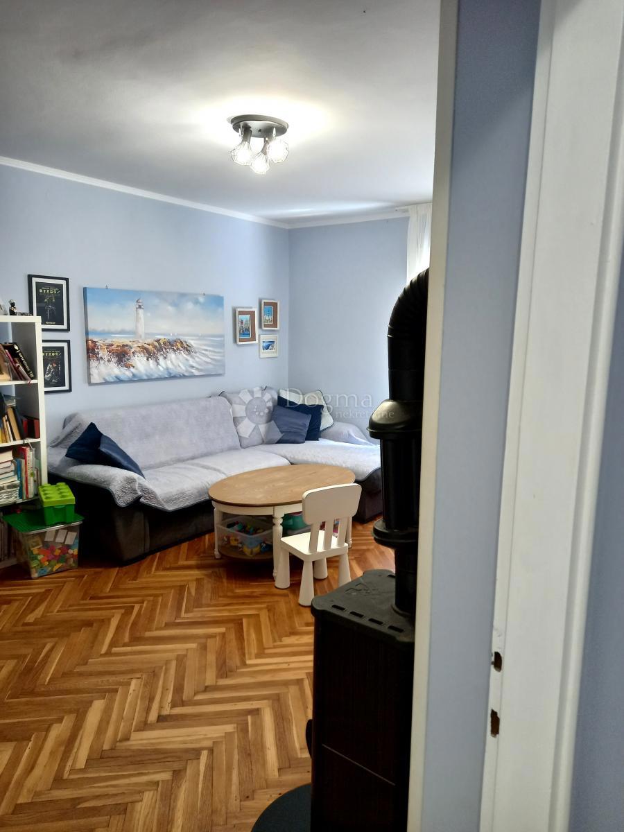 Podmurvice, appartamento pratico in buona posizione