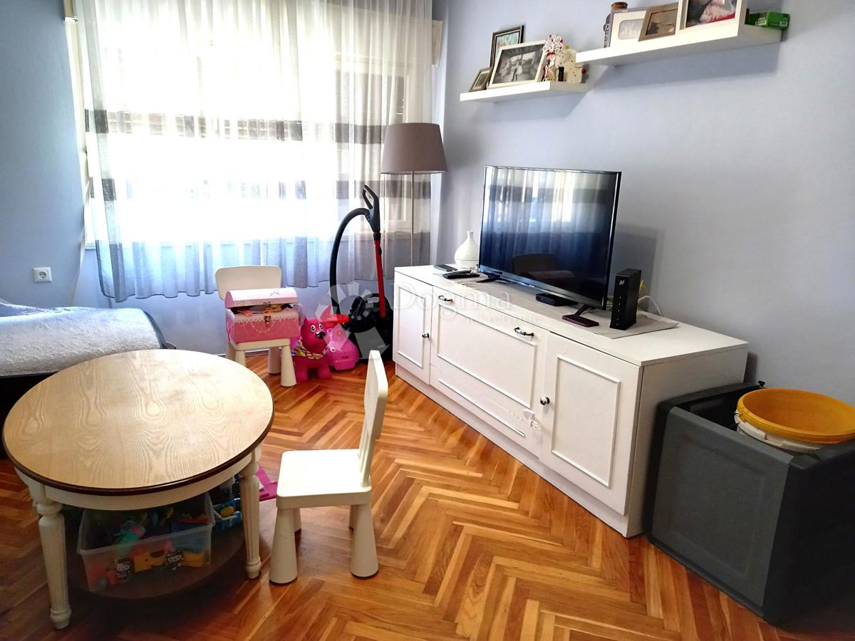 Podmurvice, appartamento pratico in buona posizione