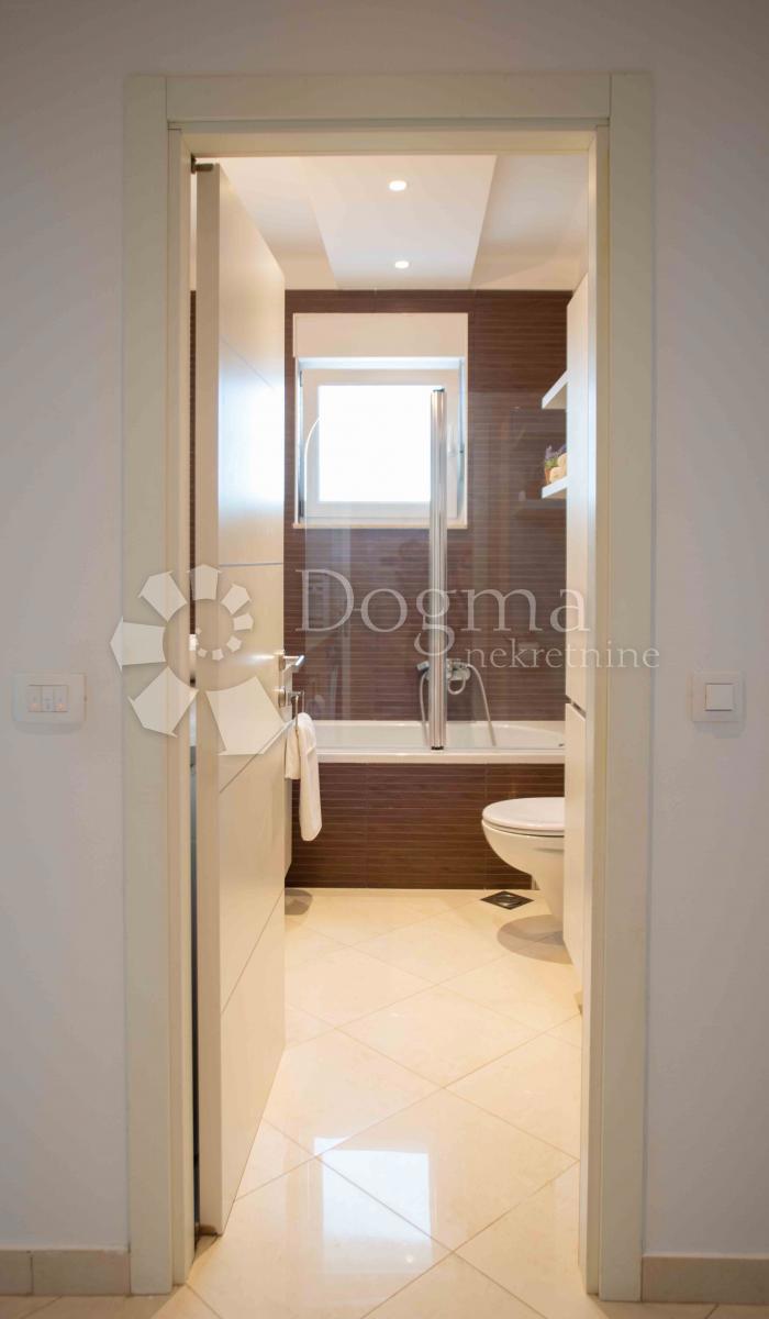 Allogio Kostrena, 97,10m2