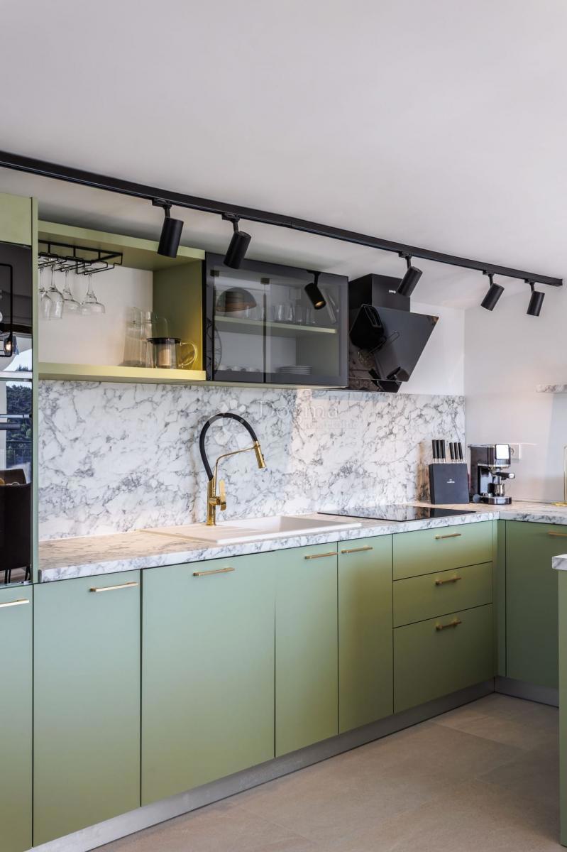 SEVID - SPAZIOSA VILLA A 50 M DAL MARE CON VISTA SUPERIORE