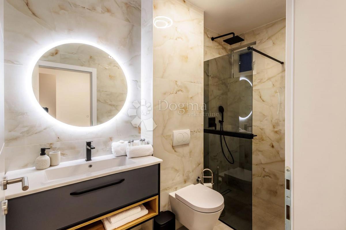 SEVID - SPAZIOSA VILLA A 50 M DAL MARE CON VISTA SUPERIORE