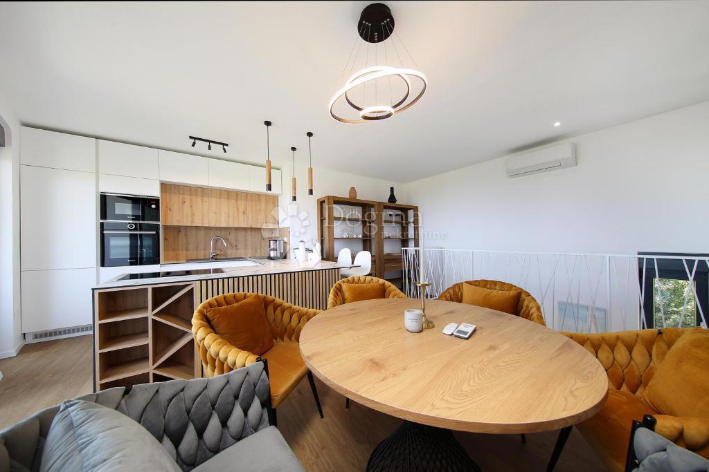 Allogio Ika, Opatija - Okolica, 108,51m2