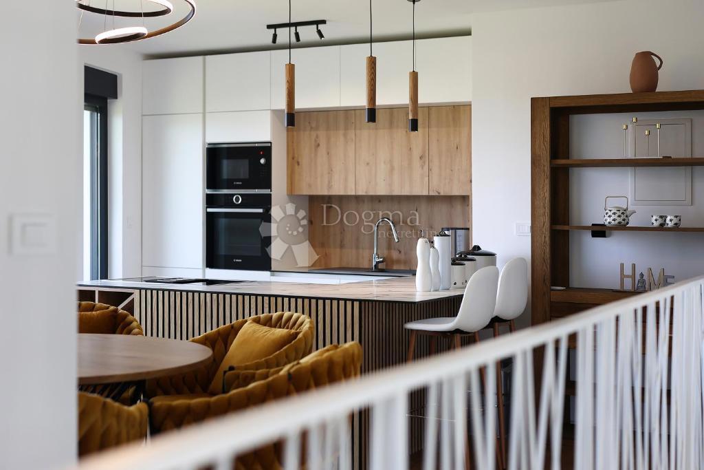 Allogio Ika, Opatija - Okolica, 108,51m2