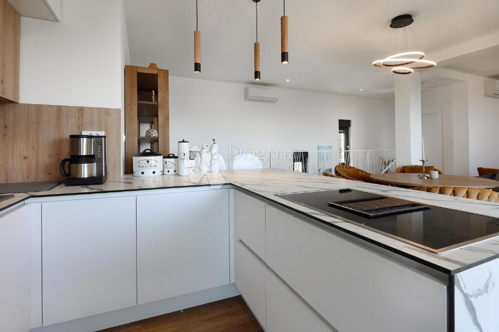 Allogio Ika, Opatija - Okolica, 108,51m2