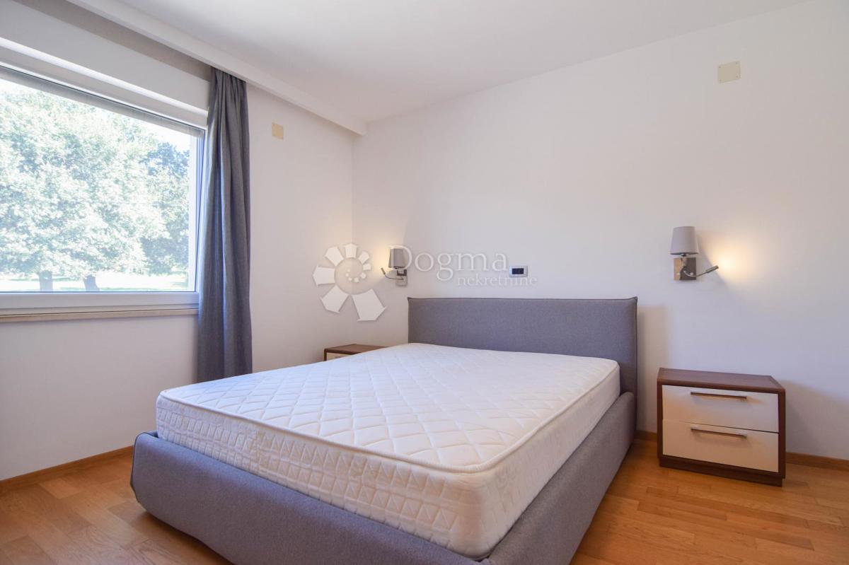 Casa Monteserpo - Komunal, Pula, 250m2