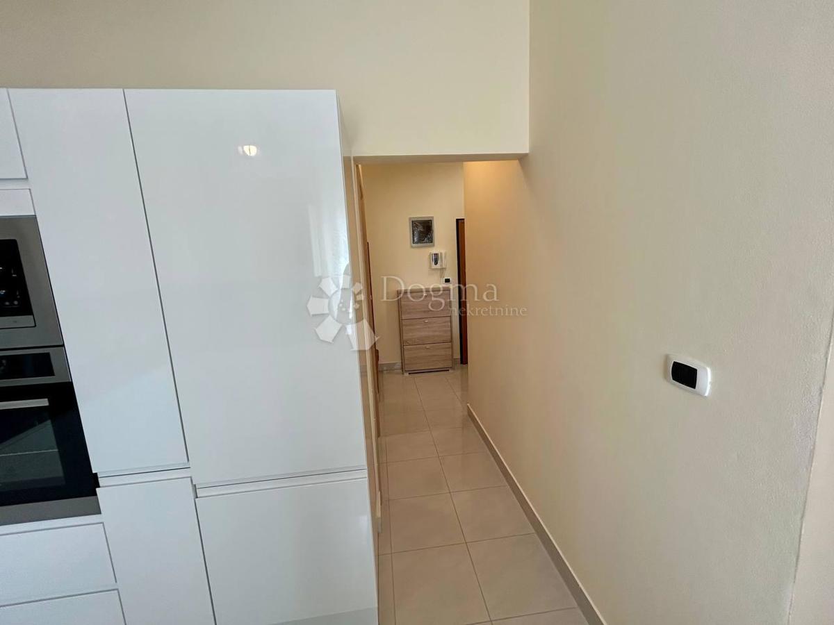 Allogio Ližnjan, 95m2