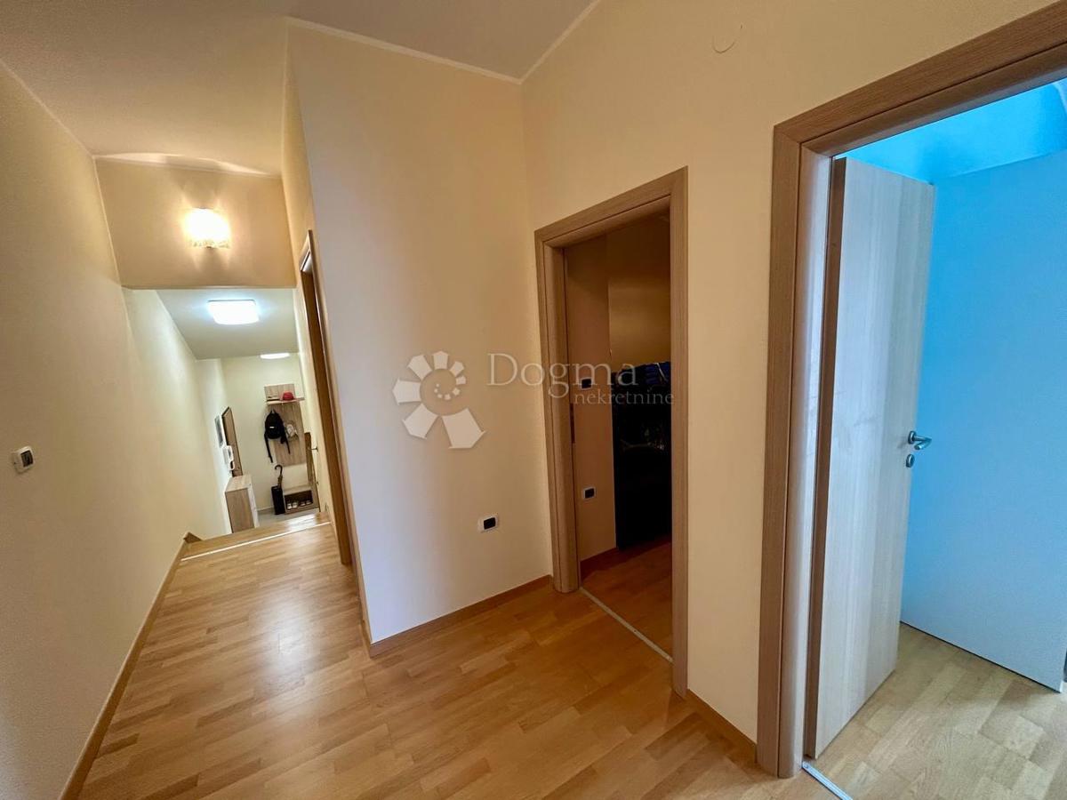 Allogio Ližnjan, 95m2