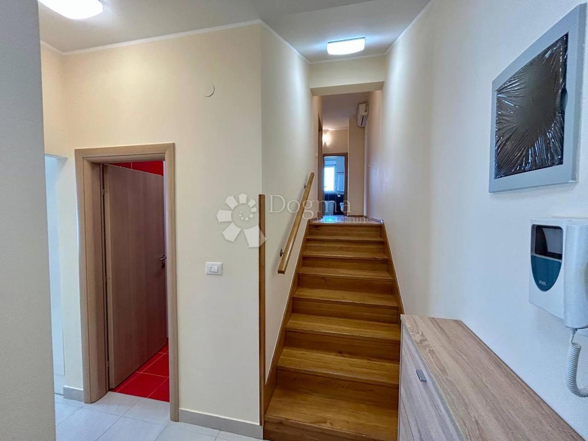 Allogio Ližnjan, 95m2