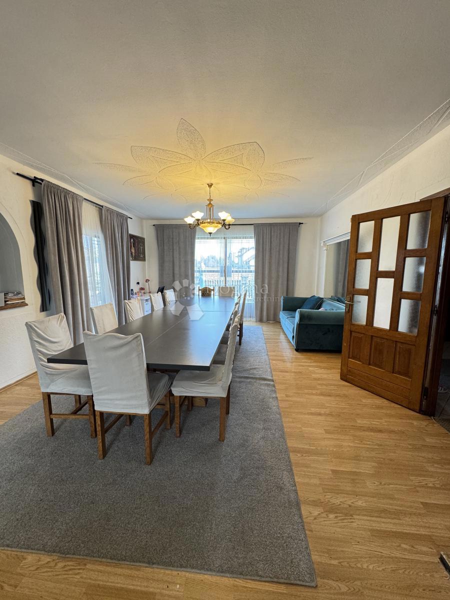 Casa Bogdani, Peščenica - Žitnjak, 780m2