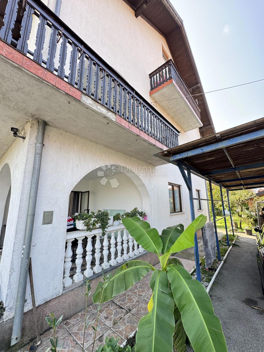 Casa Bogdani, Peščenica - Žitnjak, 780m2