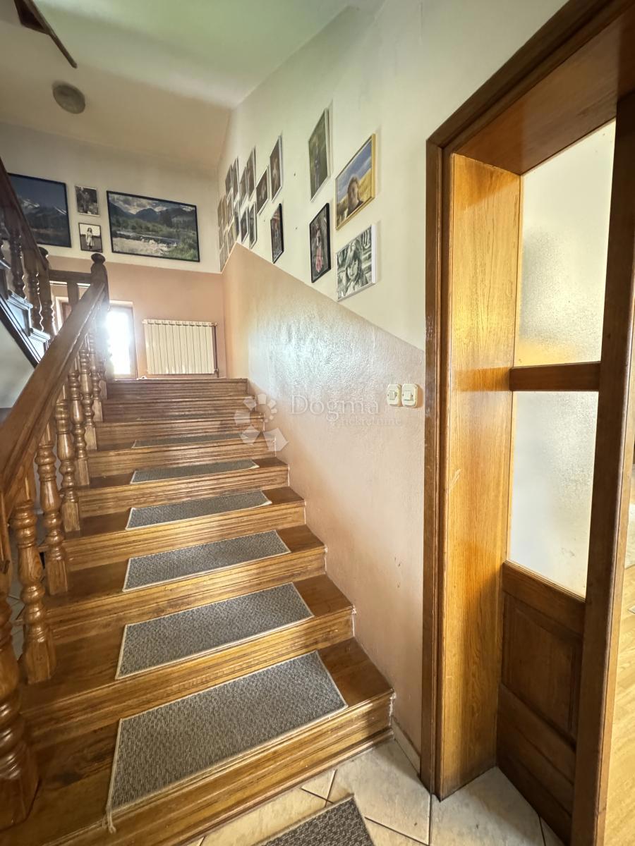 Casa Bogdani, Peščenica - Žitnjak, 780m2