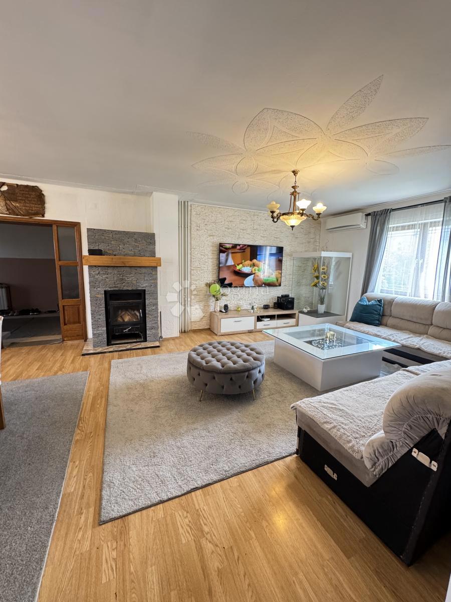 Casa Bogdani, Peščenica - Žitnjak, 780m2