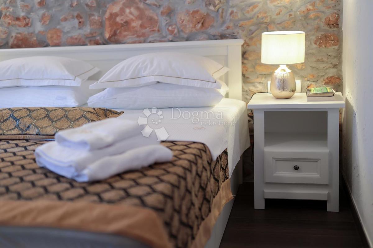 Autentica casa in pietra sull'isola di Molat - Investimento in pace, lusso e tradizione (-KA-), 55m2