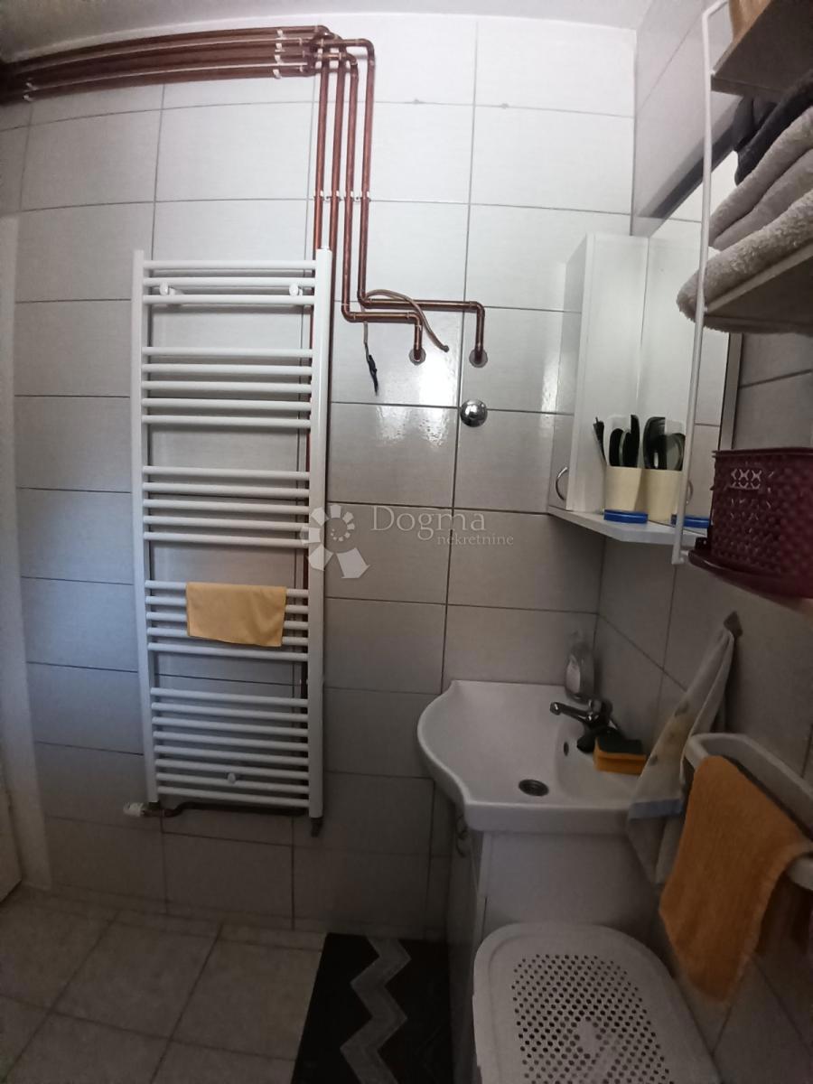 Casa Laslovo, Ernestinovo, 35,14m2