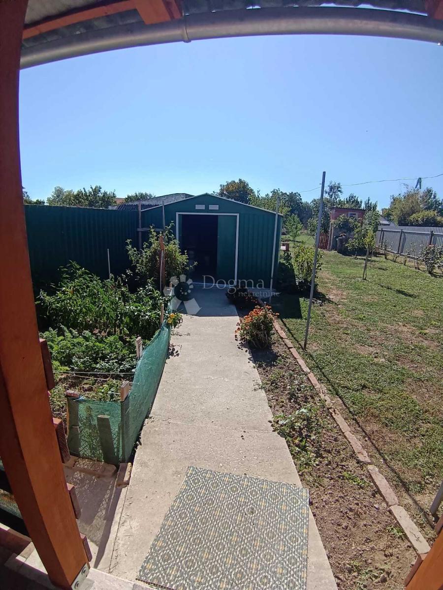 Casa Laslovo, Ernestinovo, 35,14m2