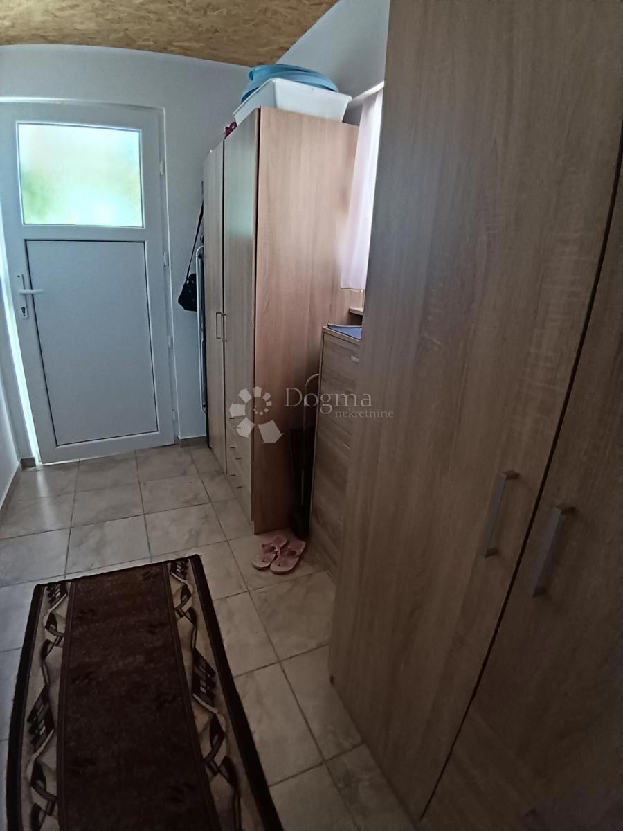 Casa Laslovo, Ernestinovo, 35,14m2