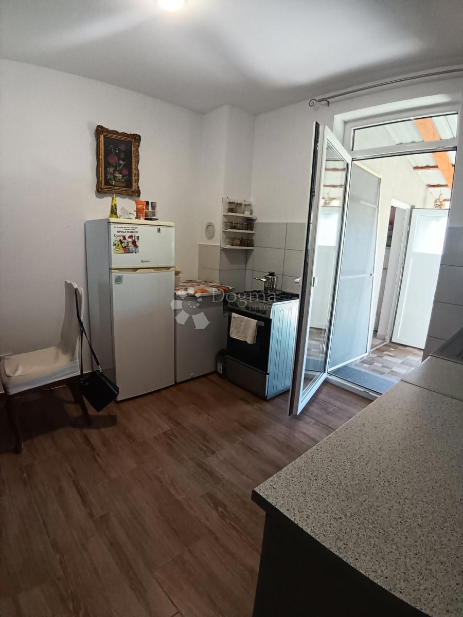 Casa Laslovo, Ernestinovo, 35,14m2