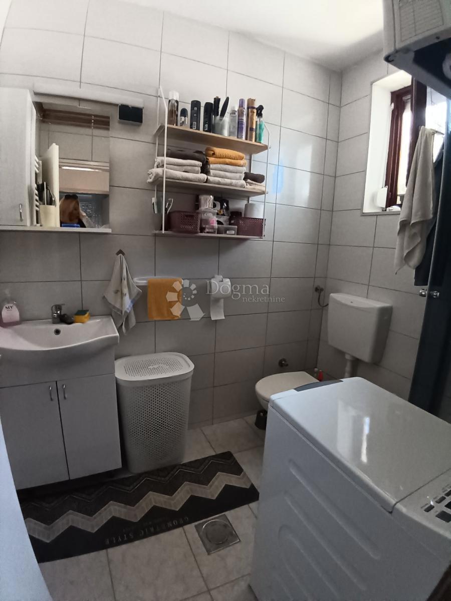 Casa Laslovo, Ernestinovo, 35,14m2