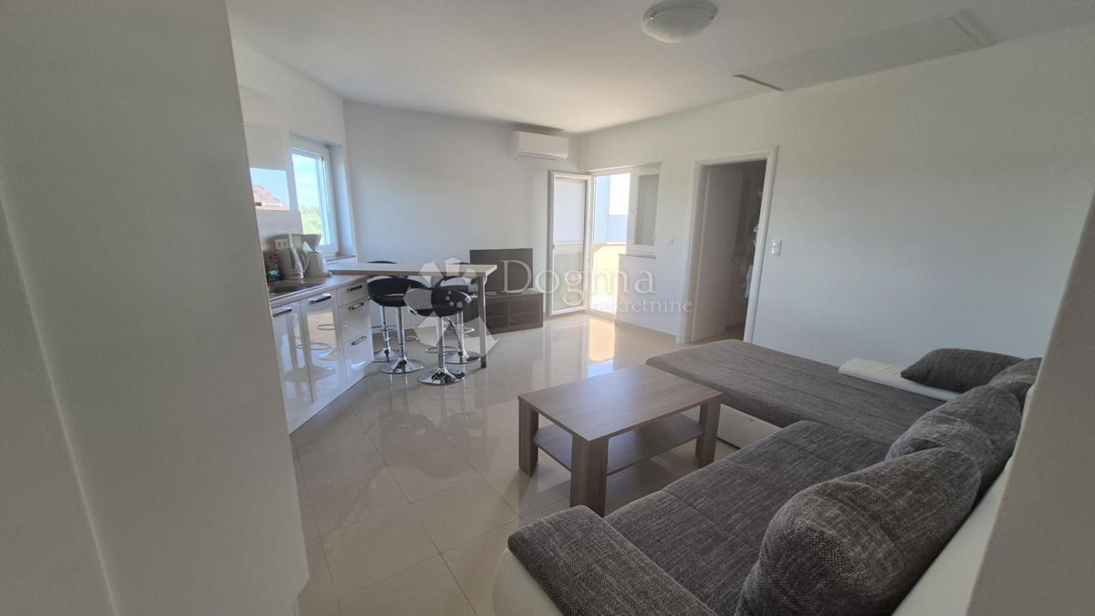 Allogio Peroj, Vodnjan, 76m2