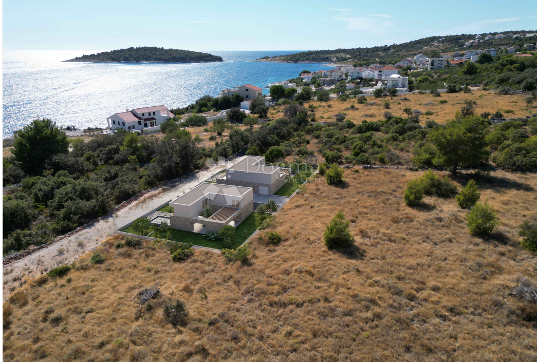 ROGOZNICA - VILLA SPETTACOLARE CON UNA BELLISSIMA VISTA