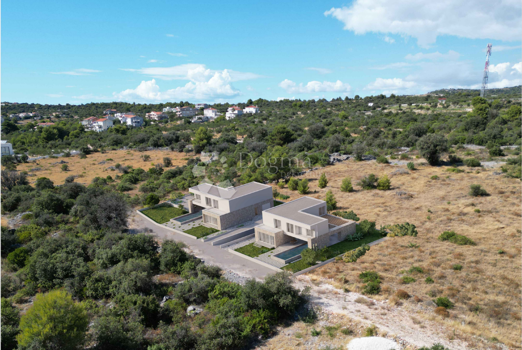 ROGOZNICA - VILLA SPETTACOLARE CON UNA BELLISSIMA VISTA