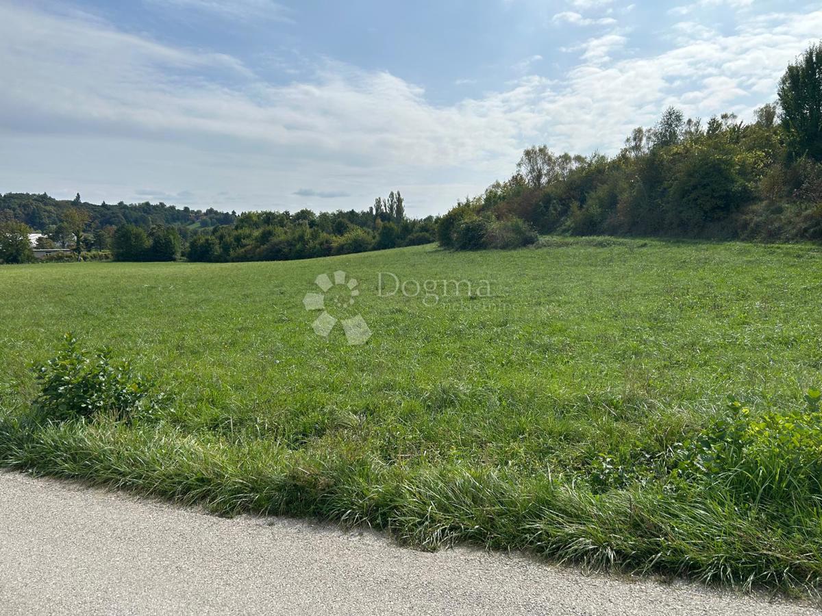 Terreno edificabile Sveta Jana, Jastrebarsko - Okolica, 2.572m2