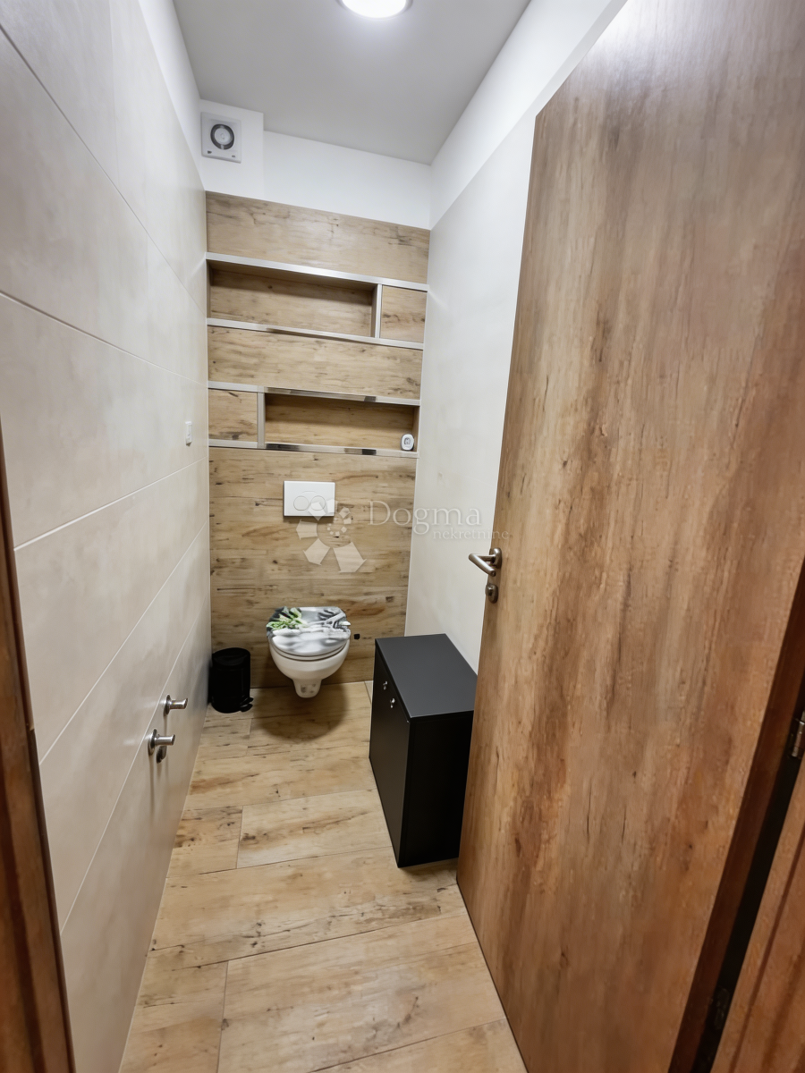 Allogio Strožanac, Podstrana, 156m2