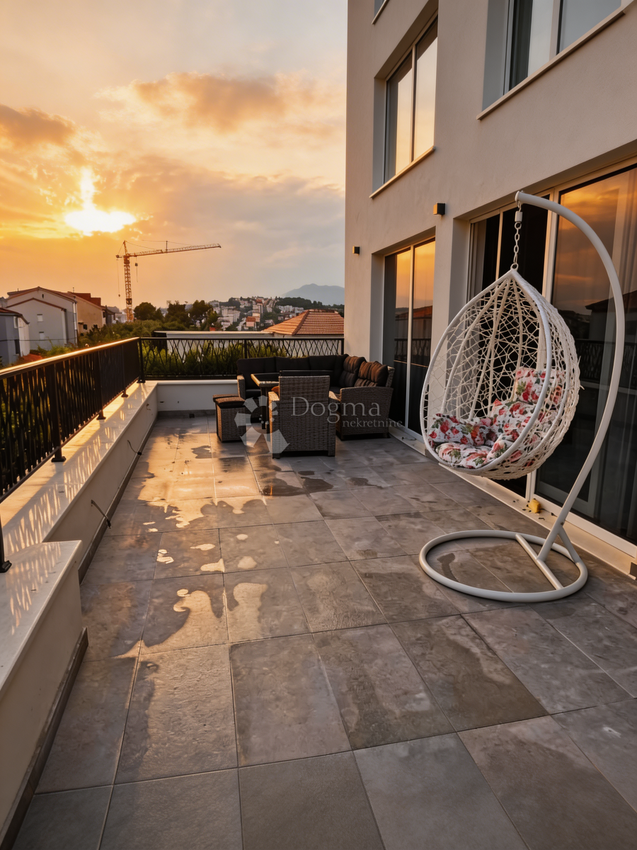 Allogio Strožanac, Podstrana, 156m2