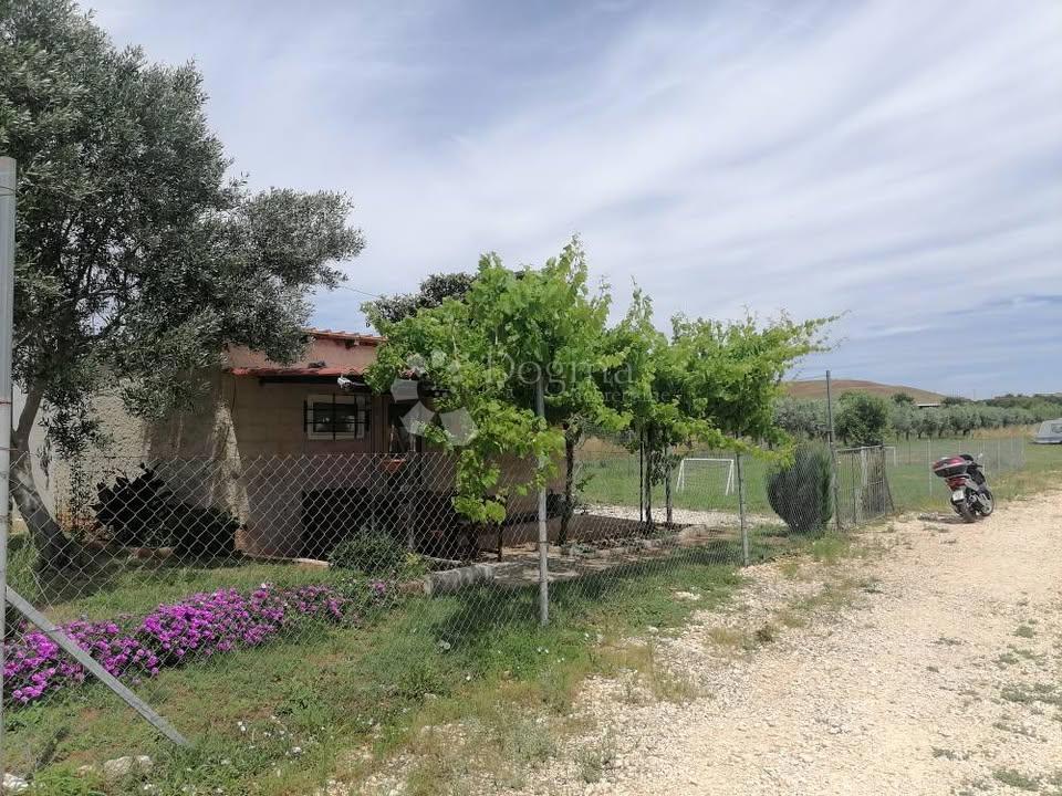 Terreno agricolo Pomer, Medulin, 615m2