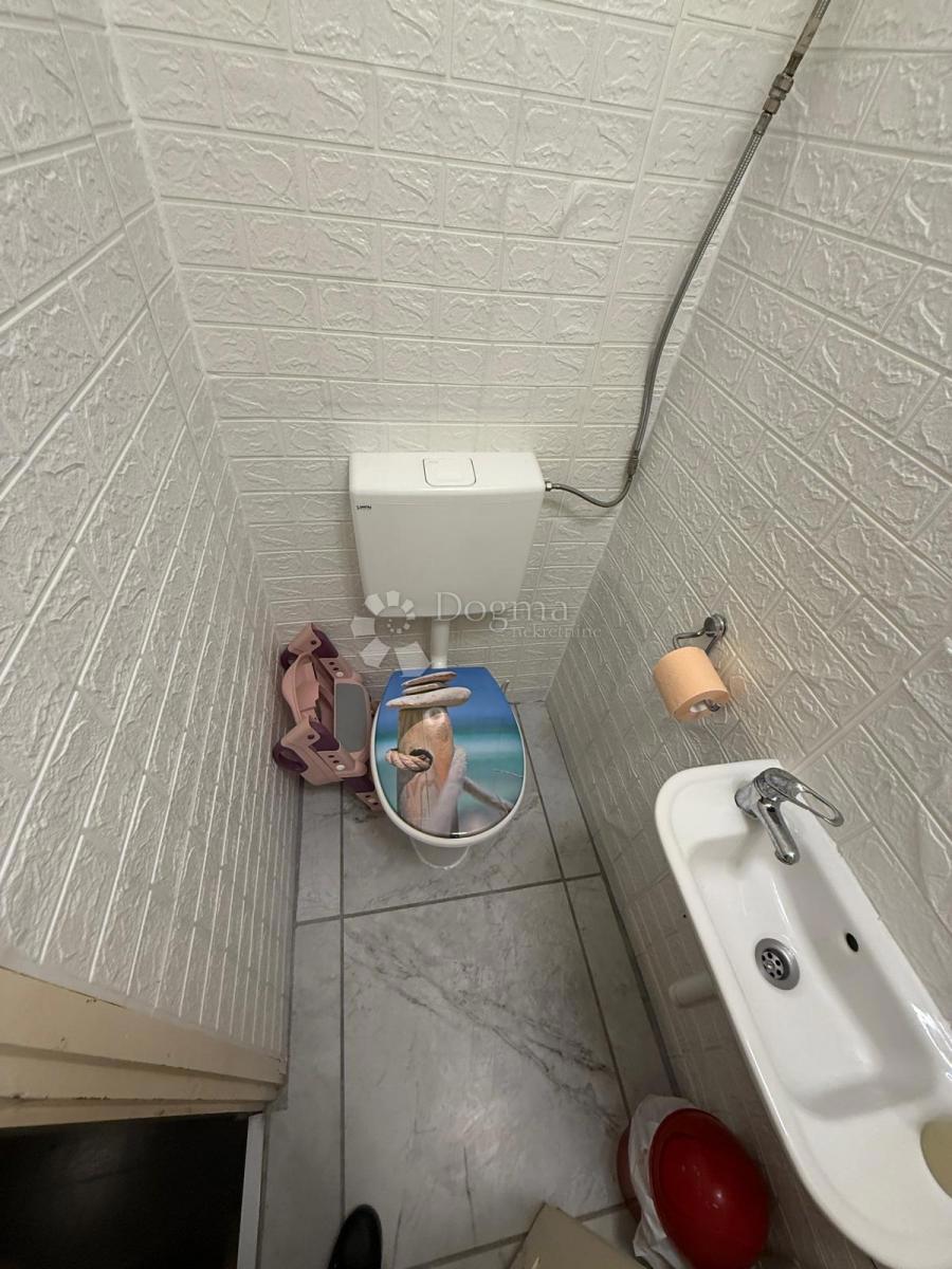 Allogio Cvjetno naselje, Velika Gorica, 80m2